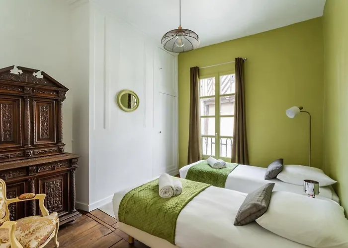 Dame De Coeur - Appartement Spacieux En Plein Centre Historique