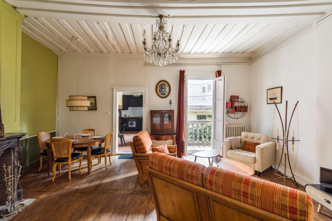 Dame De Coeur - Spacieux En Plein Centre Historique Apartment Rennes